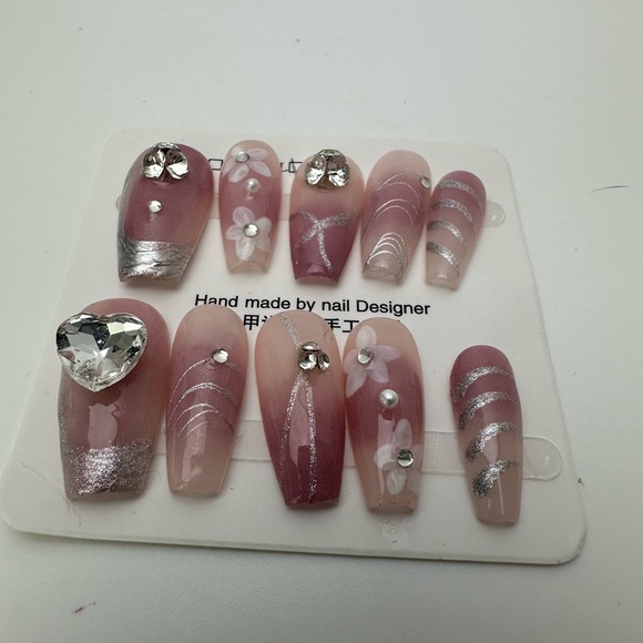 Handmade press on nails bundle of four sets size large - Picture 9 of 13